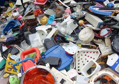 1571279718112852.jpg 回收塑料.jpg