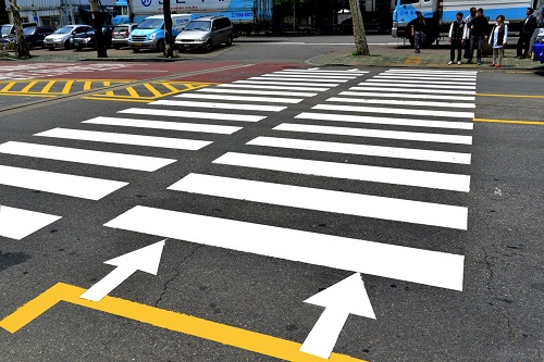 熱熔漆路標漆 熱熔漆路標漆